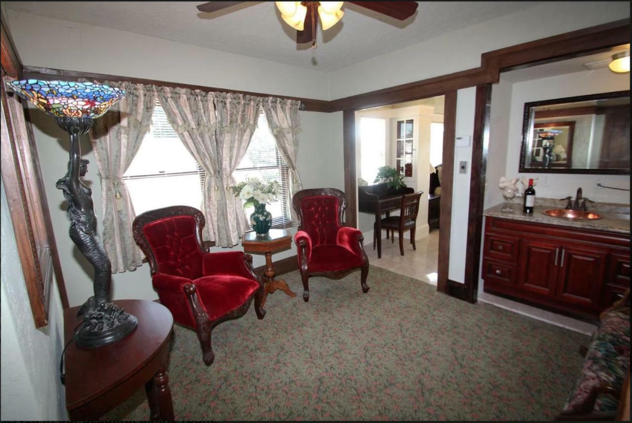 Shorelight Inn Benicia Bagian luar foto