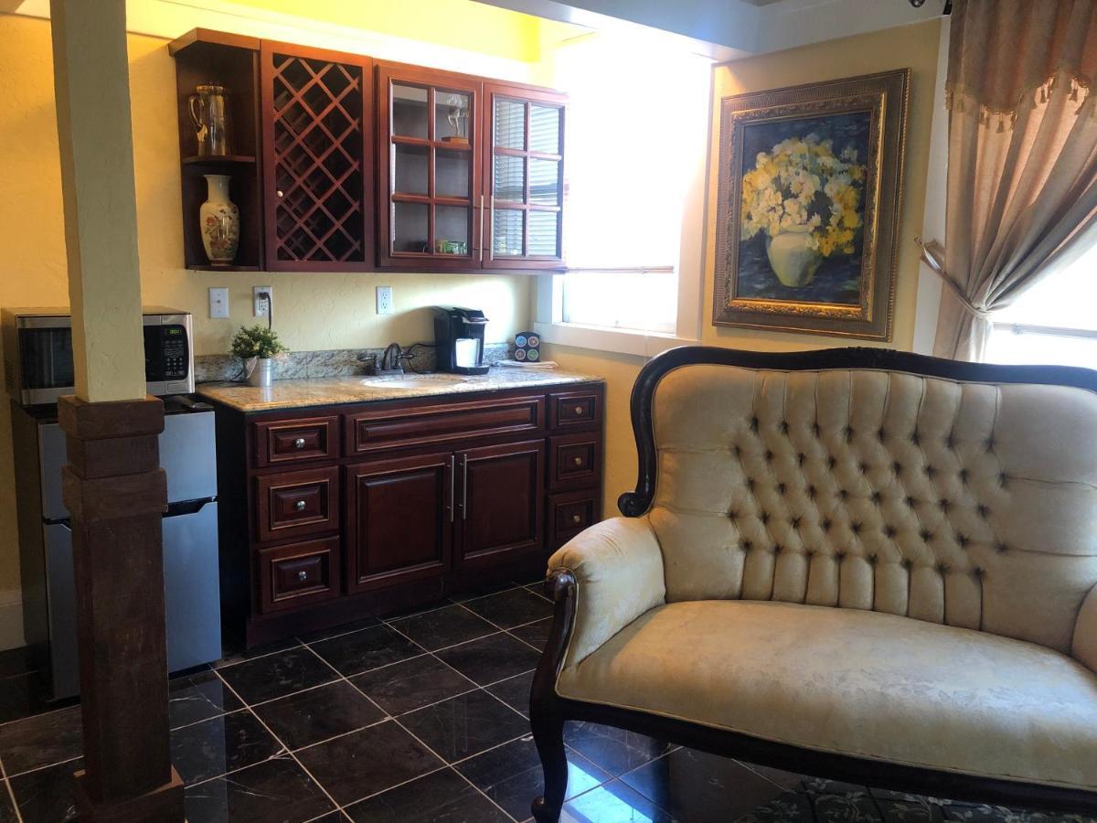 Shorelight Inn Benicia Bagian luar foto